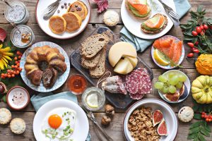 Many different dishes